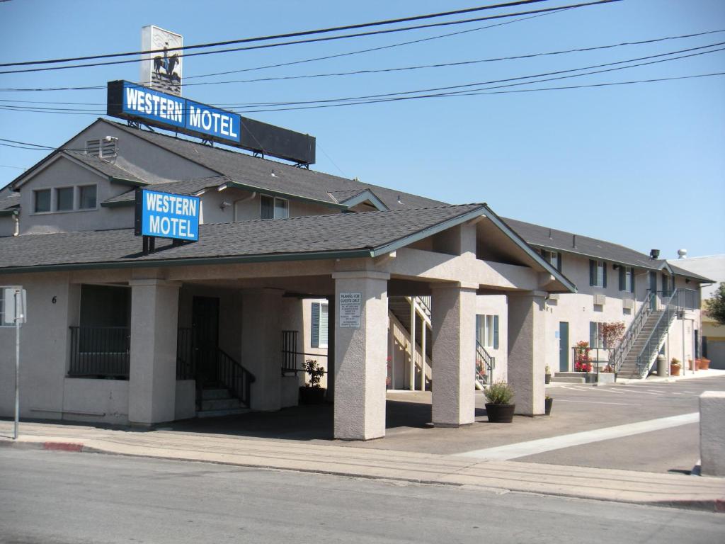 Western Motel - main image