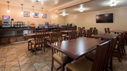 Best Western Plus Salinas Valley Inn & Suites - image 13