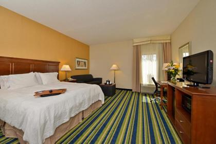 Hampton Inn Salisbury - image 3