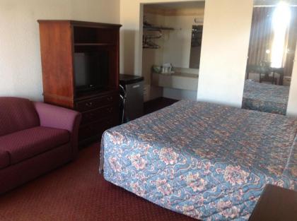 Americas Best Value Inn Salisbury - image 3