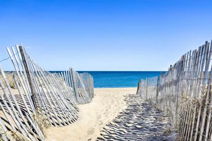 Seaside Escape with Porch and Direct Beach Access - image 2