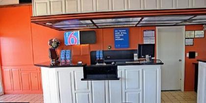 Motel 6-Sallisaw OK - image 13