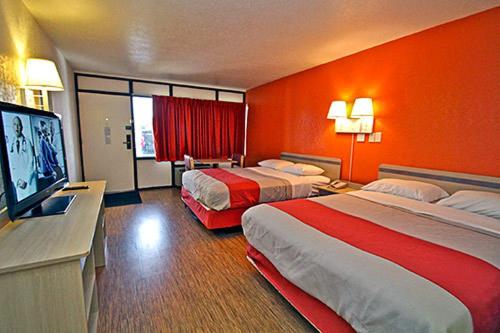 Motel 6-Sallisaw OK - image 6