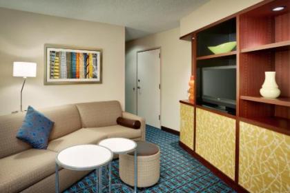 Fairfield Inn & Suites Salt Lake City Airport - image 2