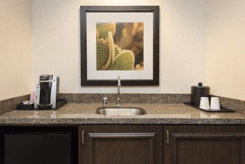 Hilton Garden Inn - Salt Lake City Airport - image 5