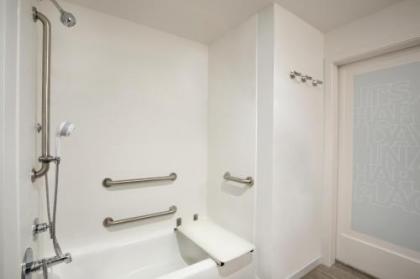 Hampton Inn Salt Lake City Cottonwood - image 2