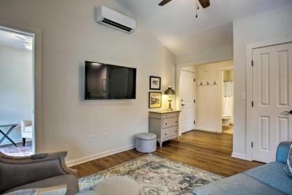 Ideally Located Saluda Apartment on Main St! - image 13