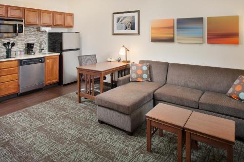 Staybridge Suites San Angelo an IHG Hotel - image 5