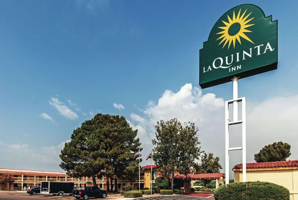 La Quinta Inn by Wyndham and Conference Center San Angelo - main image