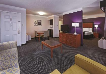 La Quinta Inn by Wyndham and Conference Center San Angelo - image 12