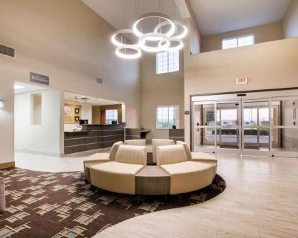 Comfort Suites San Angelo near University - image 2