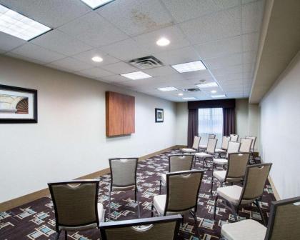 Comfort Suites San Angelo near University - image 9