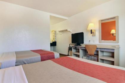 Motel 6-San Angelo TX - image 9