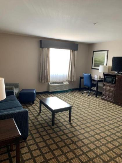 Best Western North Bryant Inn - image 7