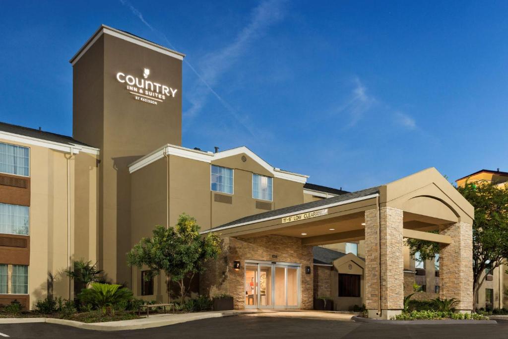 Country Inn & Suites by Radisson San Antonio Medical Center TX - main image