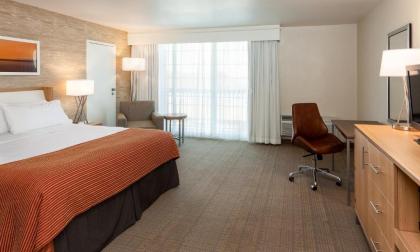 Holiday Inn San Antonio-Downtown/Market Square an IHG Hotel - image 2