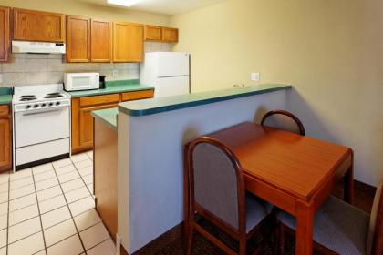 Country Inn & Suites by Radisson Lackland AFB (San Antonio) TX - image 3