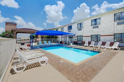 SureStay Plus Hotel by Best Western San Antonio Airport - image 2