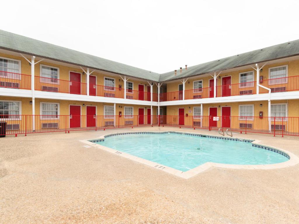 OYO Hotel San Antonio Lackland near Seaworld - main image