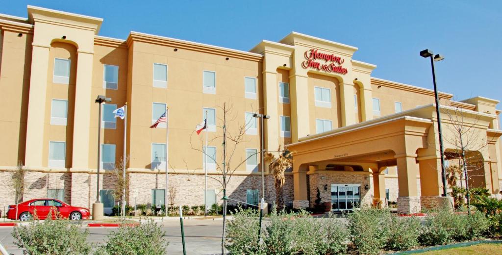 Hampton Inn & Suites San Antonio/Northeast I-35 - main image