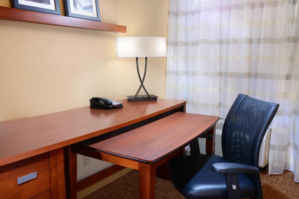 Courtyard by Marriott San Antonio Downtown - image 5