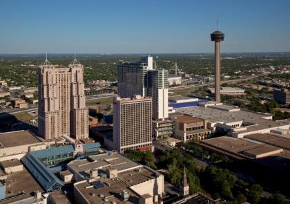 San Antonio Marriott Riverwalk - image 4