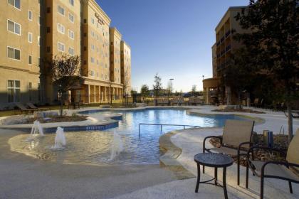 Courtyard by Marriott San Antonio Six Flags at The RIM - image 3