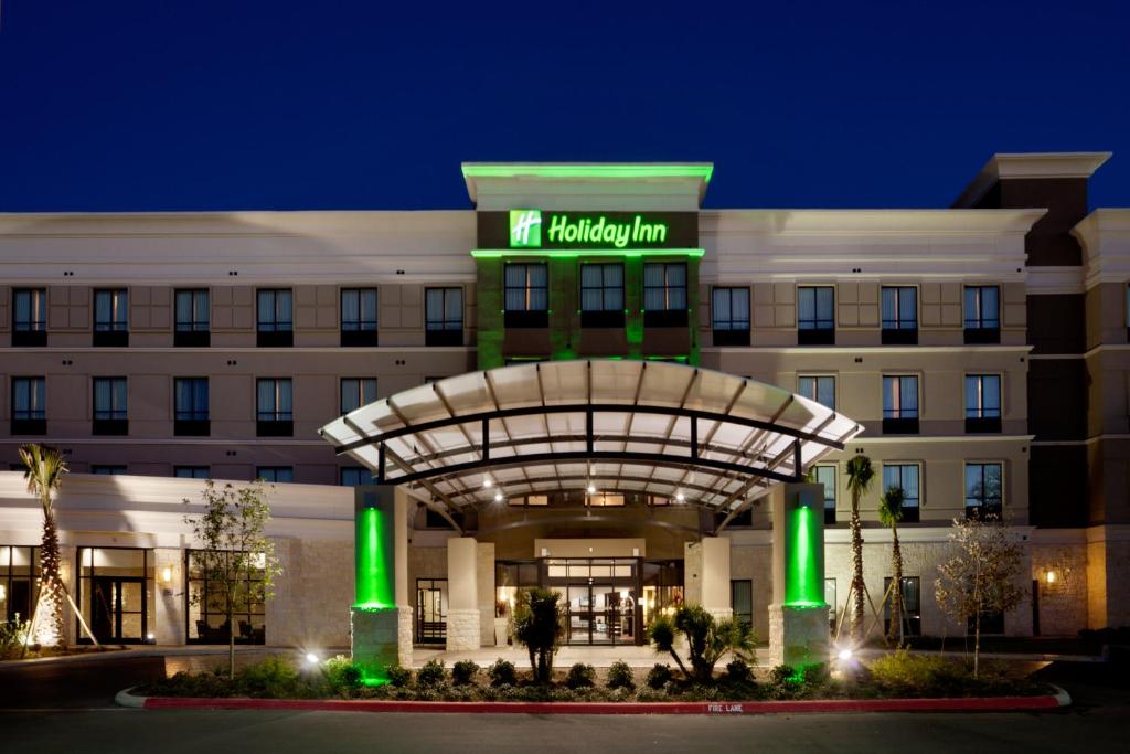 Holiday Inn San Antonio North Stone Oak Area an IHG Hotel - main image