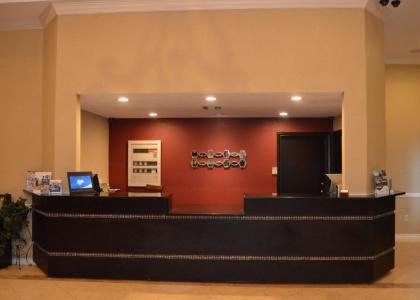 Best Western Plus Fiesta Inn - image 2