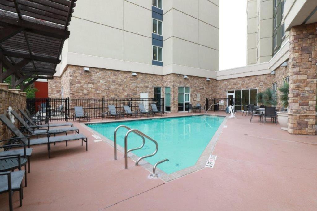 Springhill Suites by Marriott San Antonio Alamo Plaza/Convention Center - image 5