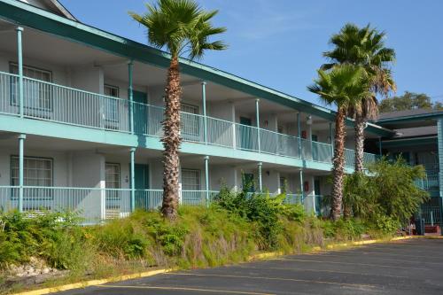 Stay Express Inn Near Ft. Sam Houston - main image