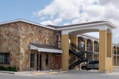 Super 8 by Wyndham San Antonio Near Fort Sam Houston San Antonio Texas