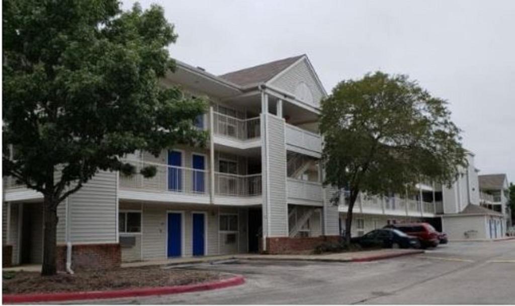 InTown Suites Extended Stay San Antonio TX- Perrin Beitel Road - main image