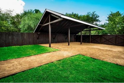 Beautiful Guest House on New Built Home Near Downtown - image 3