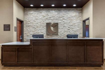 Comfort Suites San Antonio Ft. Sam Houston/SAMMC Area - image 2