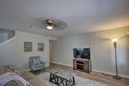 Spacious San Antonio Retreat - 9 Mi to USTA! - image 2