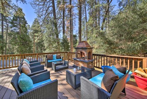 Remodeled Crestline Retreat Walk to Lake Gregory! - main image