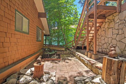 Lake Arrowhead Cabin with Deck and Scenic Forest Views - image 4