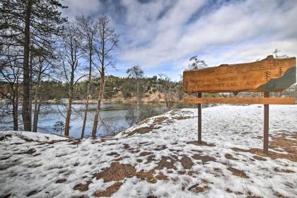 The Atomic Squirrel Lodge Lake Gregory Getaway! - image 12