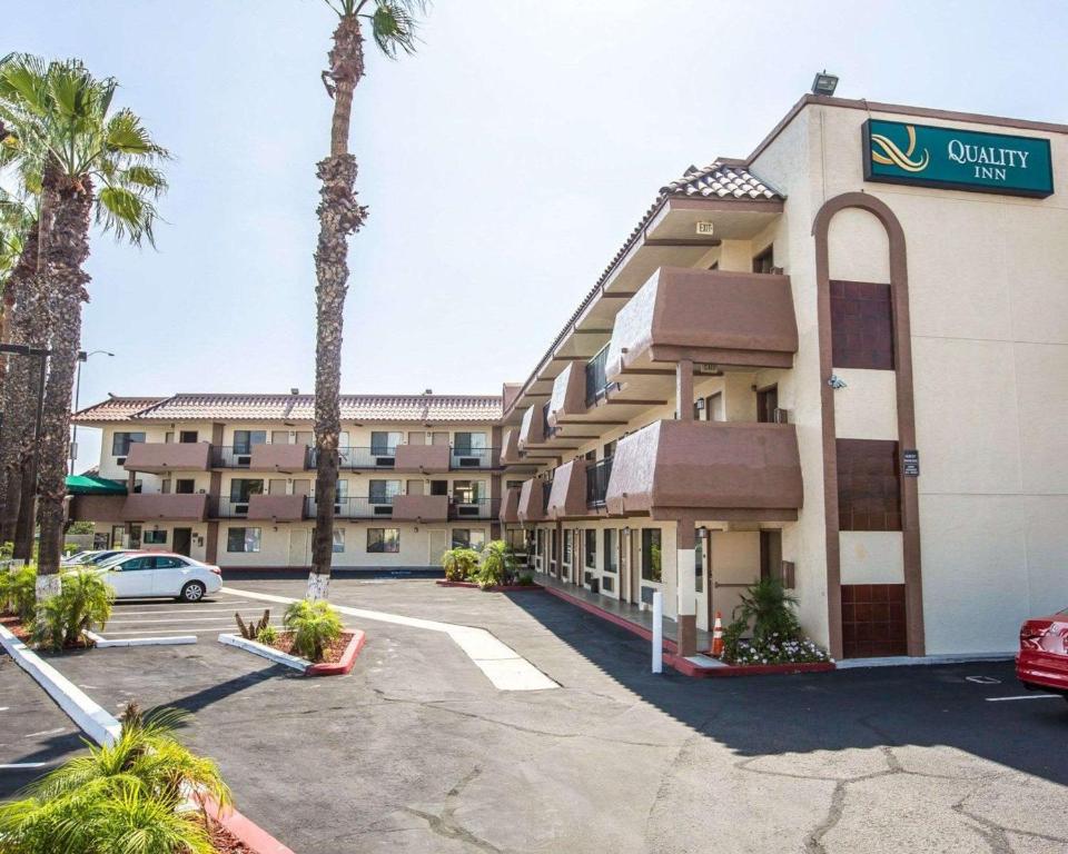 Quality Inn San Diego I-5 Naval Base - main image