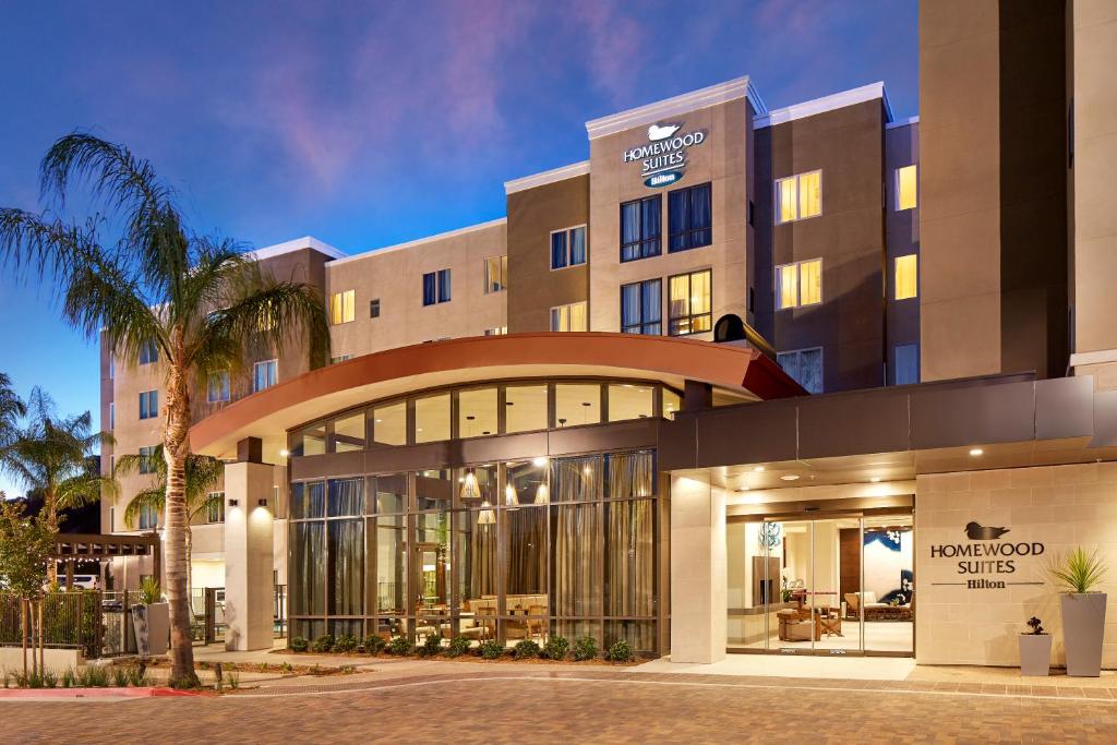 Homewood Suites by Hilton San Diego Mission Valley/Zoo - main image