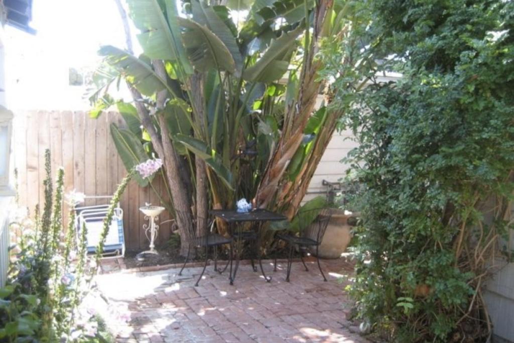 La Jolla Cottage - image 5