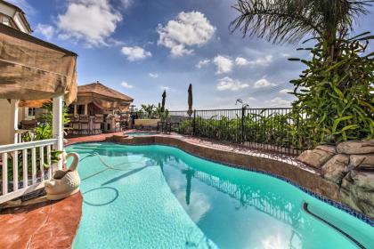 Spacious San Diego Home with Pool Spa and Ocean Views!