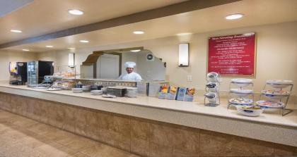 Best Western San Dimas Hotel & Suites - image 8