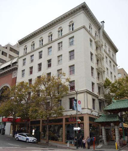 SF Plaza Hotel - main image