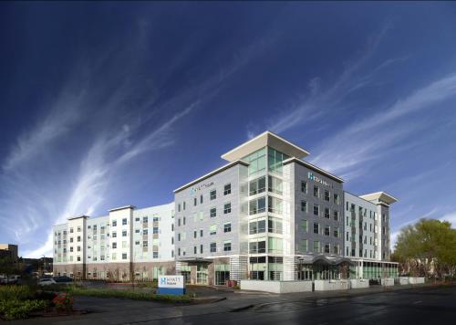 Hyatt House San Jose Airport - main image