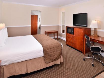 Best Western Capistrano Inn - image 13