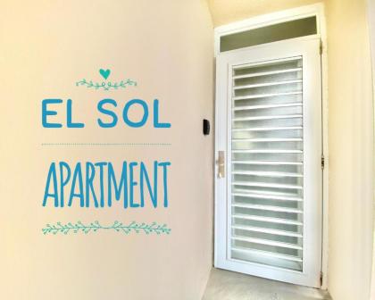 El Sol by the Sea POOLSIDE Cabana Studio Apartment BEACH POOL Parking - image 11