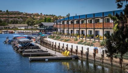 Lakehouse Hotel and Resort San marcos