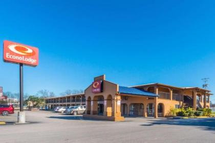 Econo Lodge San Marcos - image 3